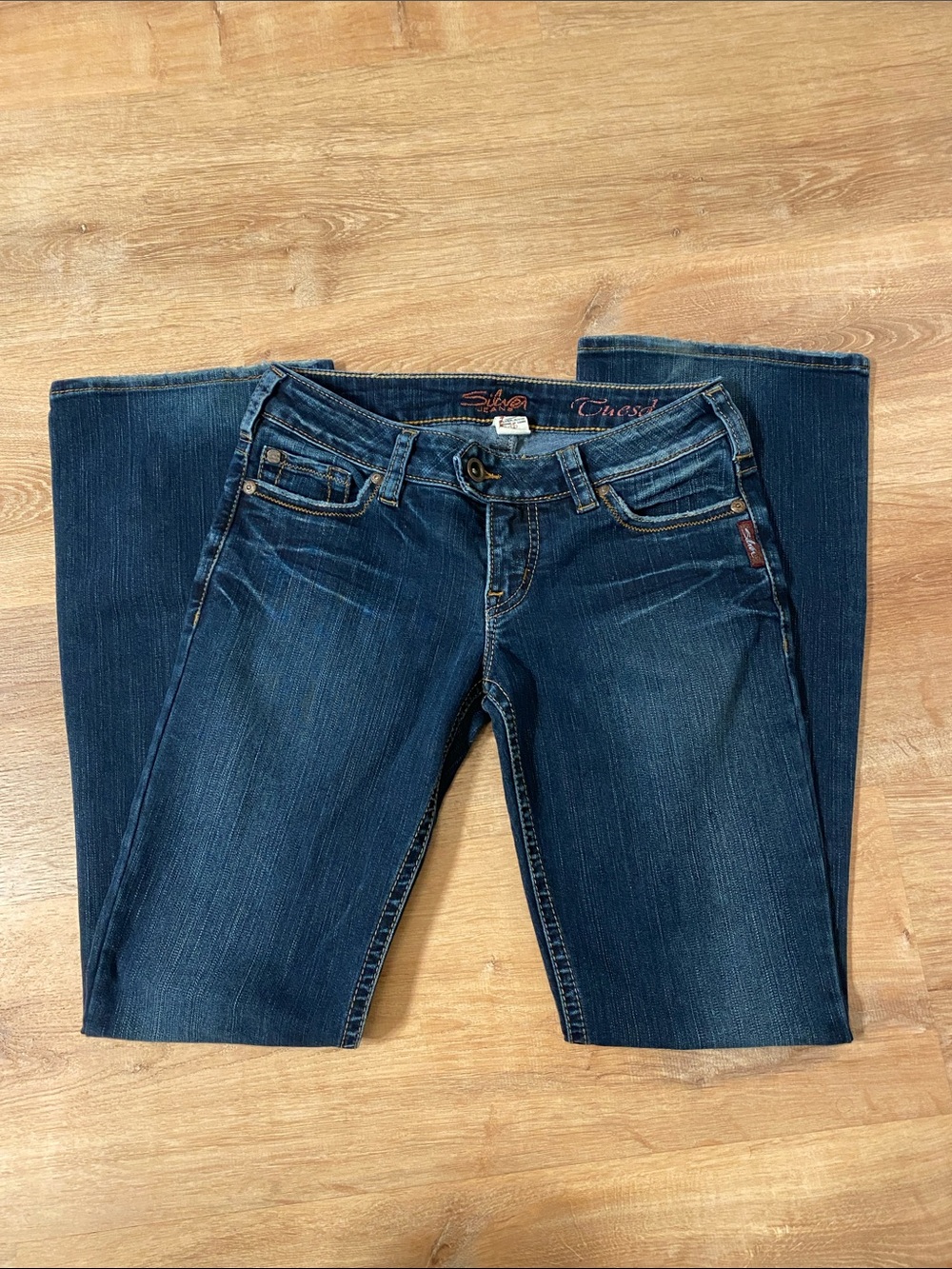 Silver Jeans “Tuesday” Bootcut Jeans - Size 28